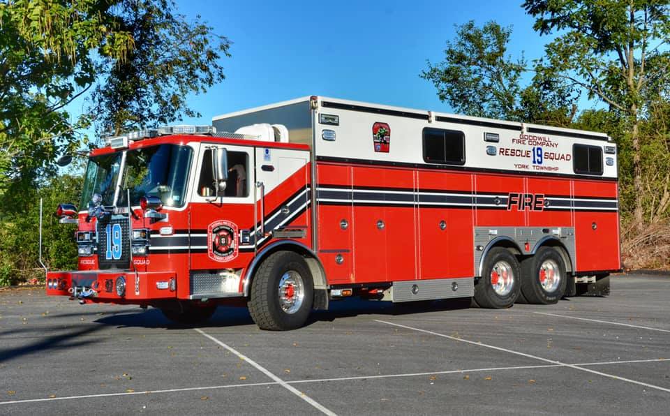 4" x 5" size Texas *NEW* Dallas Engine-50 / Truck-50 / Rescue Boat fire patch 